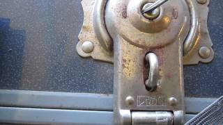 antique steamer trunk locks